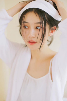 男生和女生打扑克